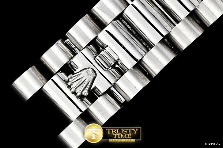 0118 RDD0214C – DayDate 36mm Classic 685